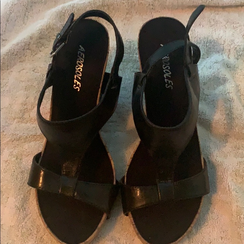 Brand New// AEROSOLES Black Wedges 🖤